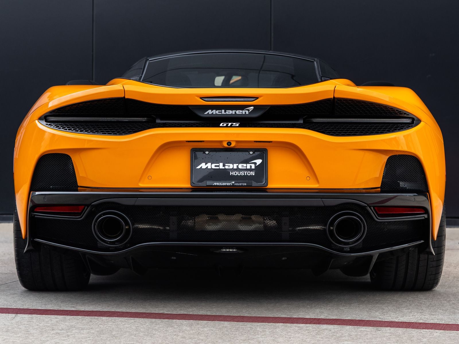 2026 McLaren GTS Base