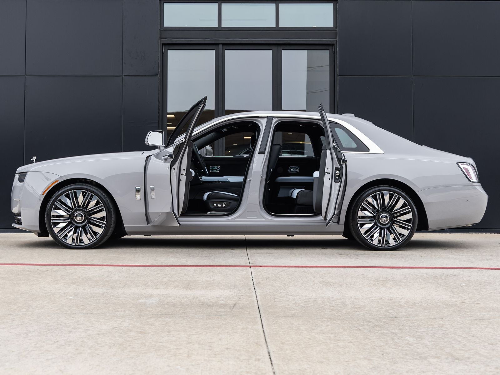 2026 Rolls-Royce Ghost 