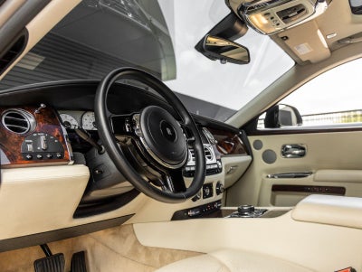 2015 Rolls-Royce Ghost Base
