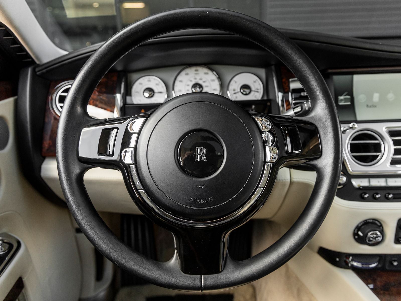2015 Rolls-Royce Ghost Base