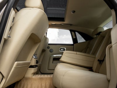 2015 Rolls-Royce Ghost Base