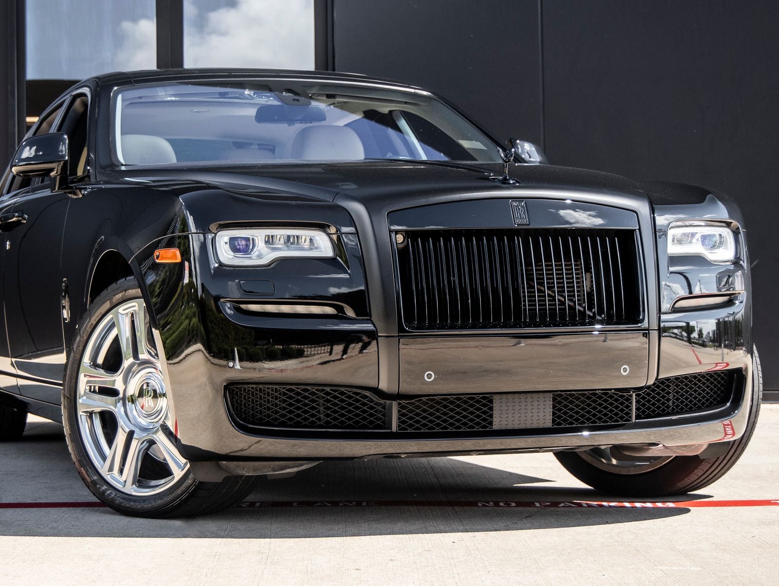 2015 Rolls-Royce Ghost Base