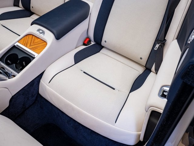 2018 Rolls-Royce Dawn Base