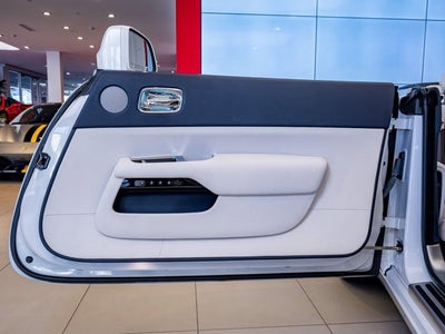 2018 Rolls-Royce Dawn Base