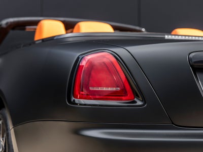 2016 Rolls-Royce Dawn Base