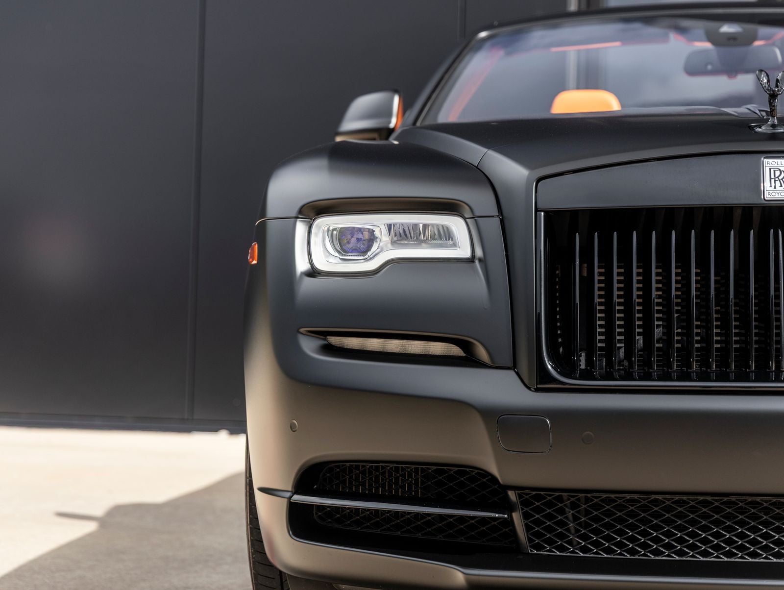 2016 Rolls-Royce Dawn Base