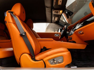 2016 Rolls-Royce Dawn Base