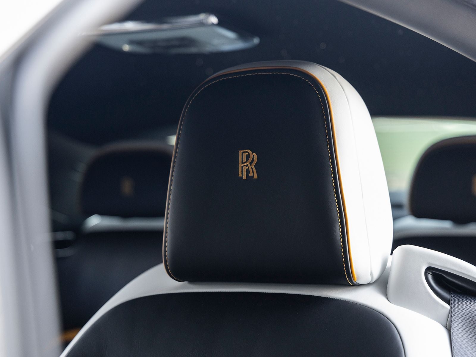 2024 Rolls-Royce Spectre 