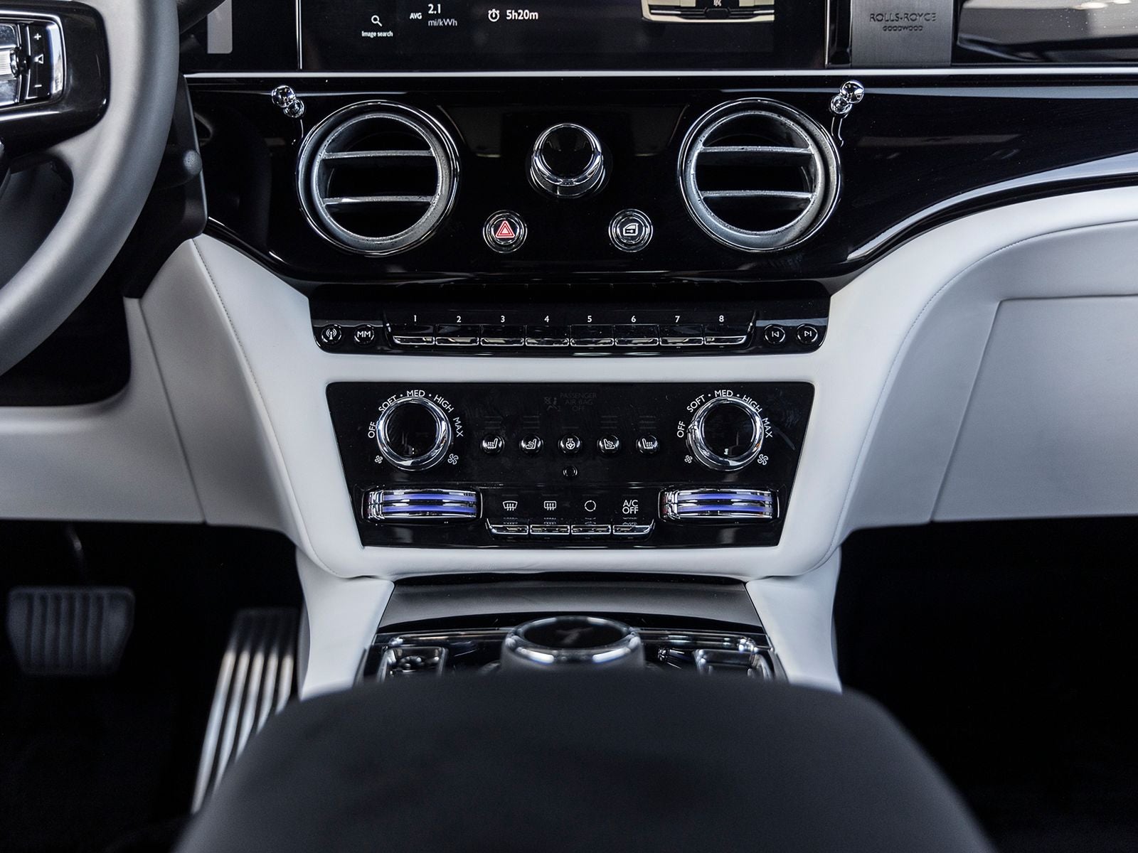 2024 Rolls-Royce Spectre 