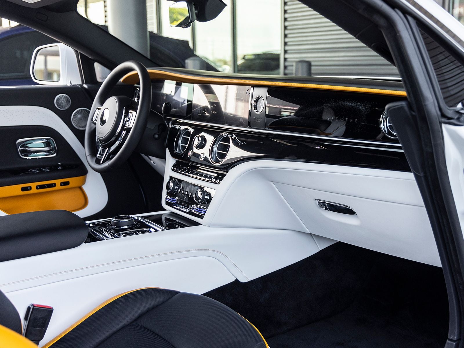 2024 Rolls-Royce Spectre 