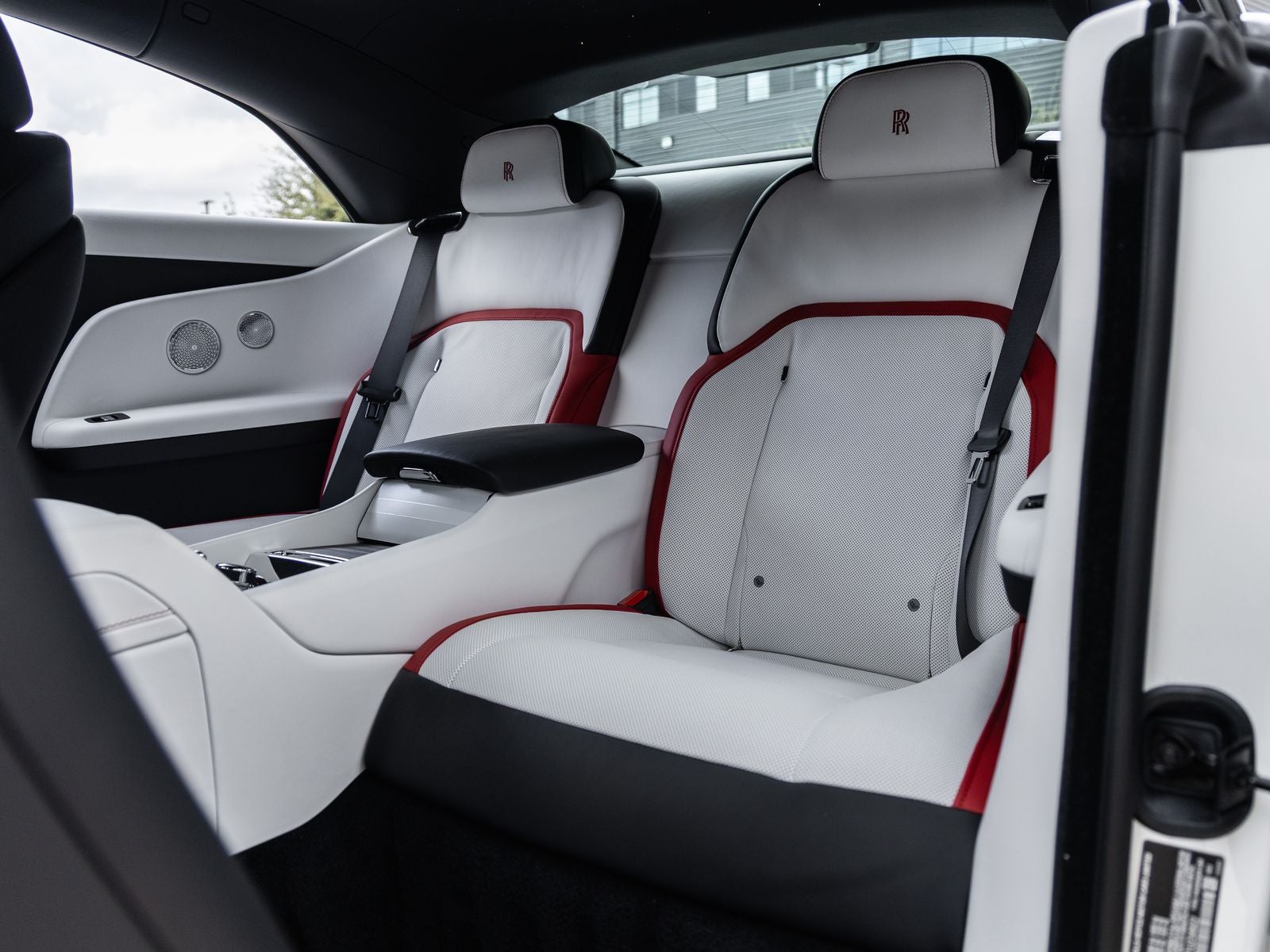 2026 Rolls-Royce Spectre 