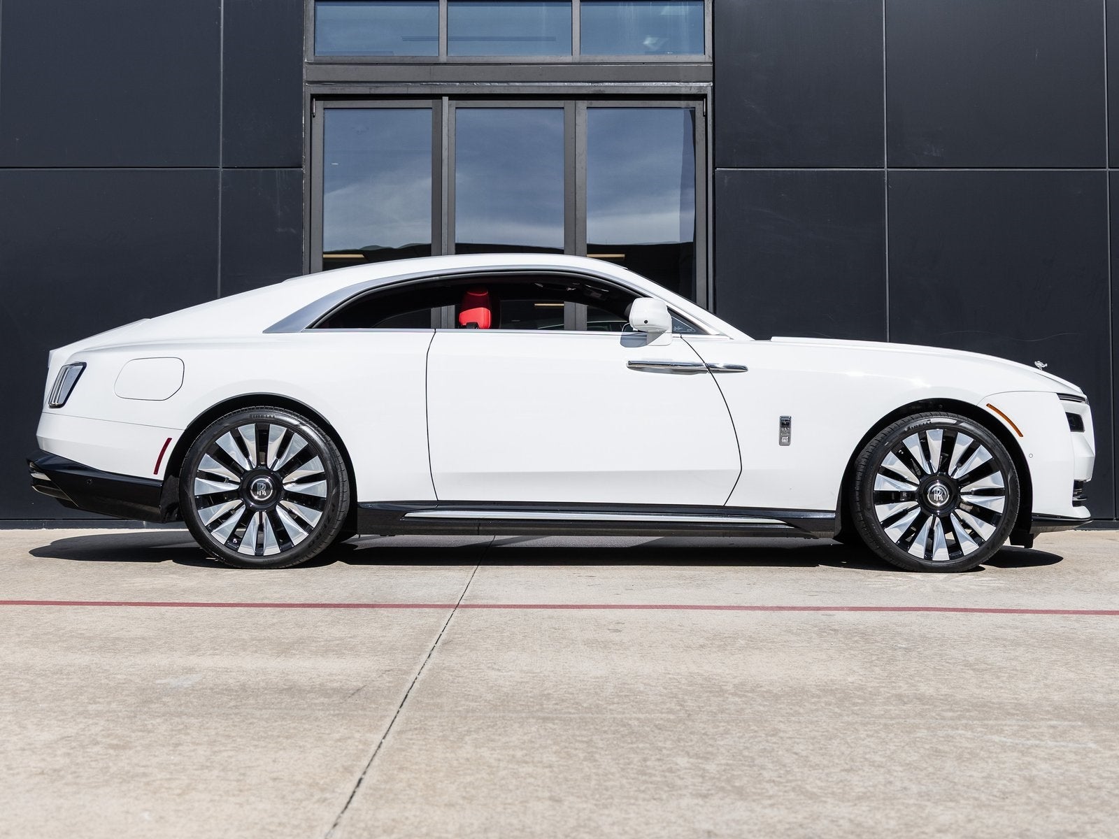 2024 Rolls-Royce Spectre Base