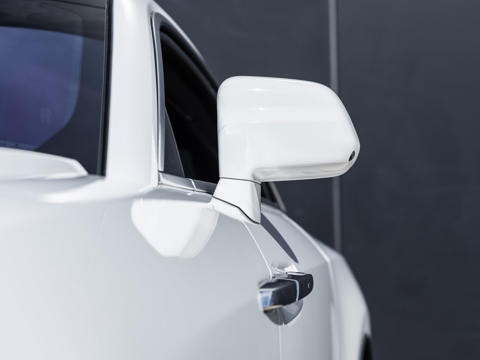 2024 Rolls-Royce Spectre Base