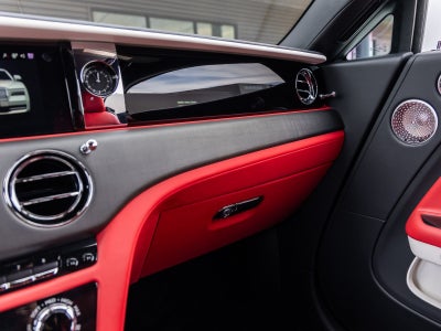 2024 Rolls-Royce Spectre Base