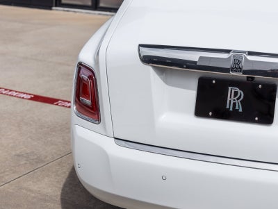 2023 Rolls-Royce Phantom Base