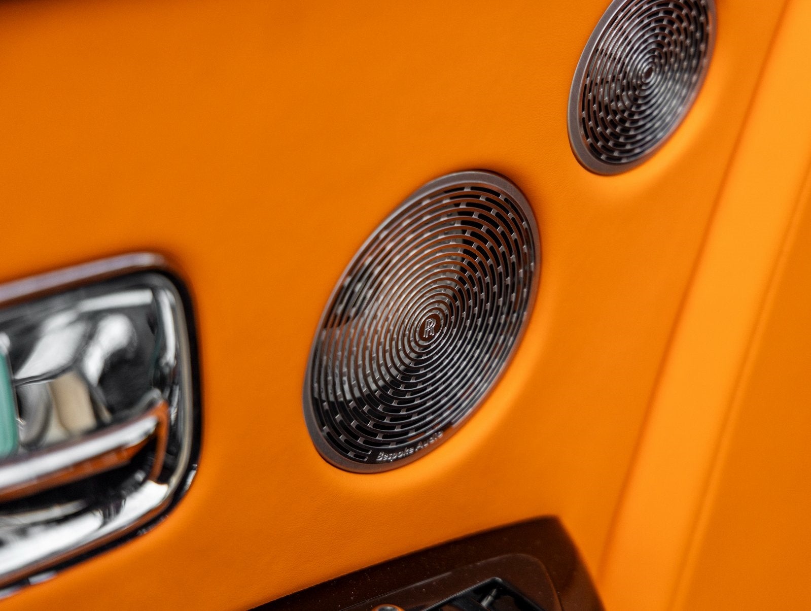 2022 Rolls-Royce Phantom Base