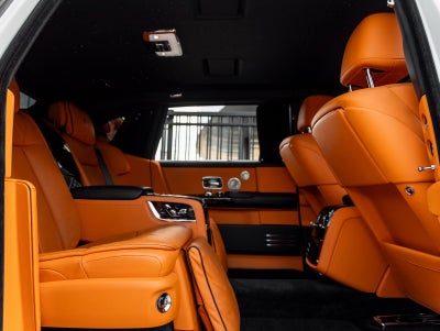 2022 Rolls-Royce Phantom Base