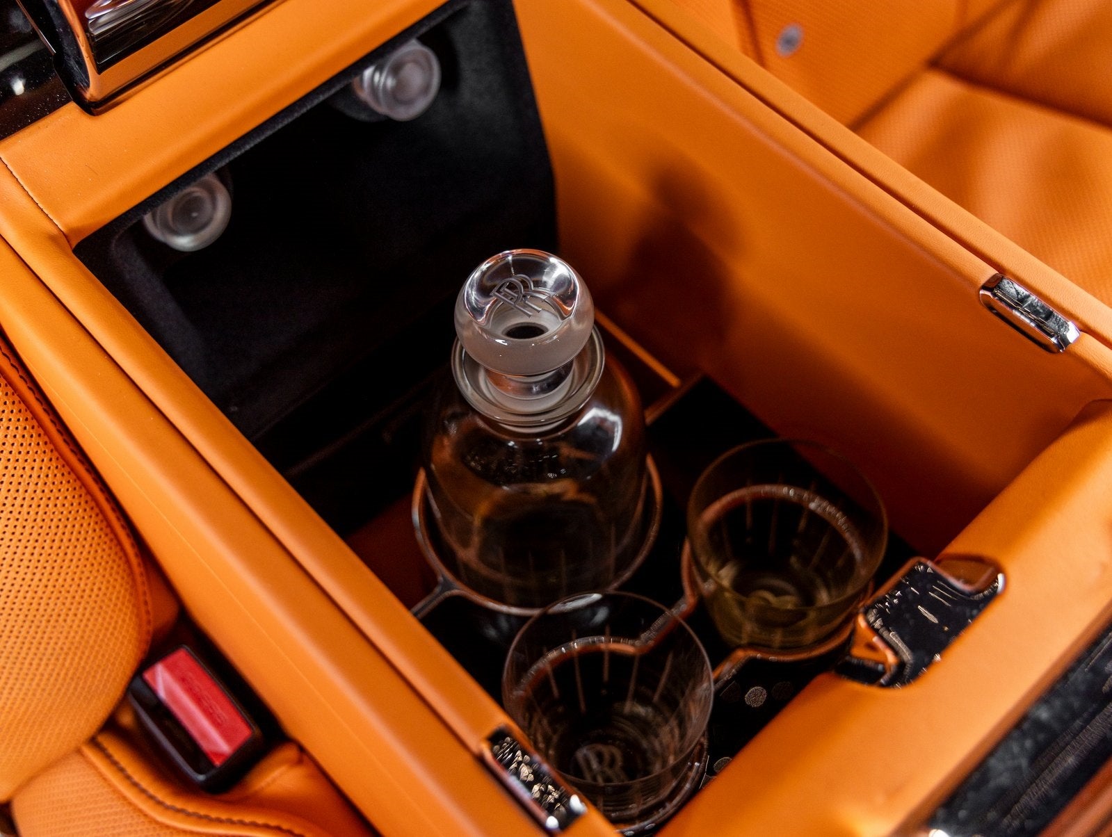 2022 Rolls-Royce Phantom Base