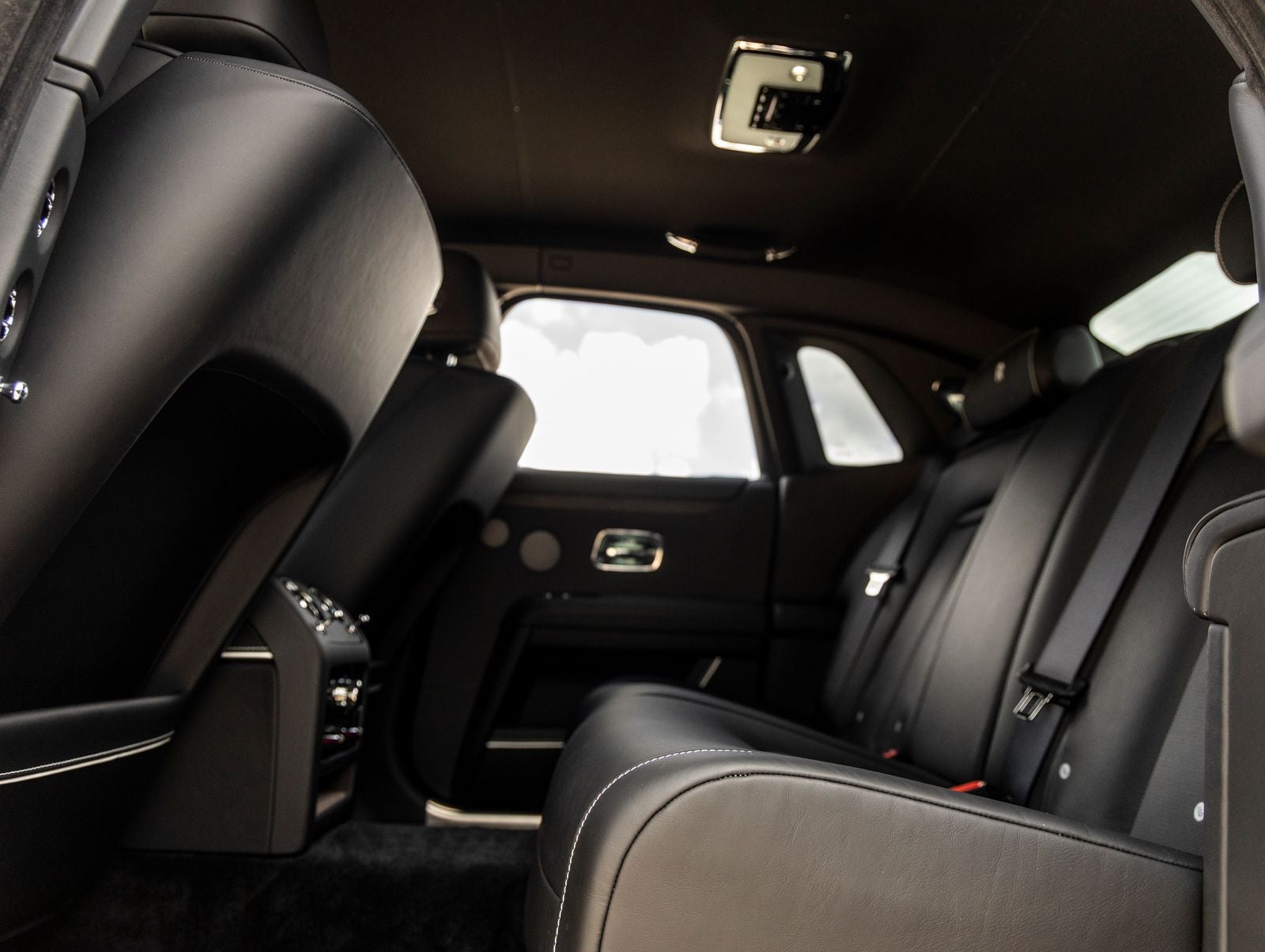 2024 Rolls-Royce Ghost Base - Photo 38