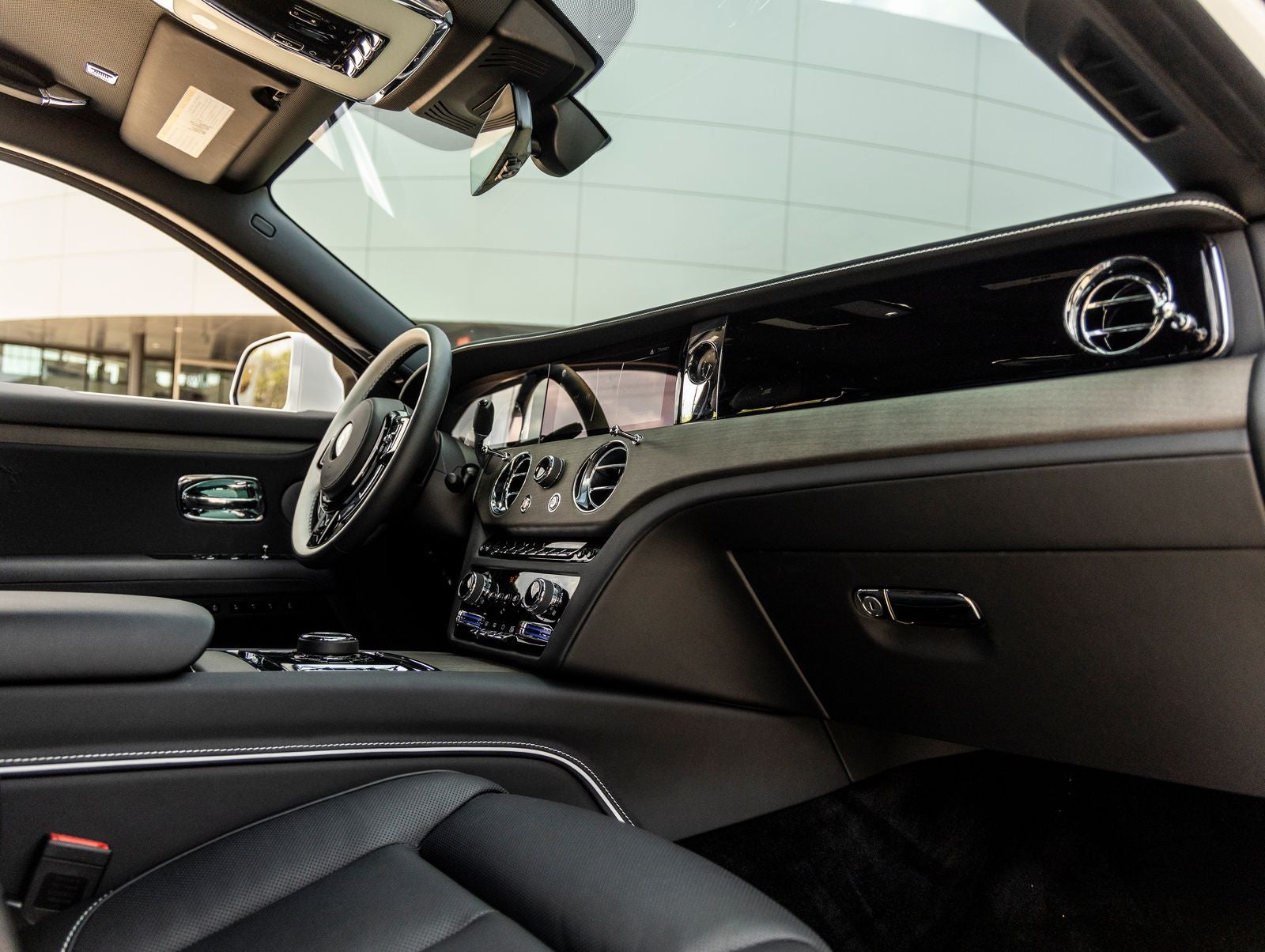2024 Rolls-Royce Ghost 