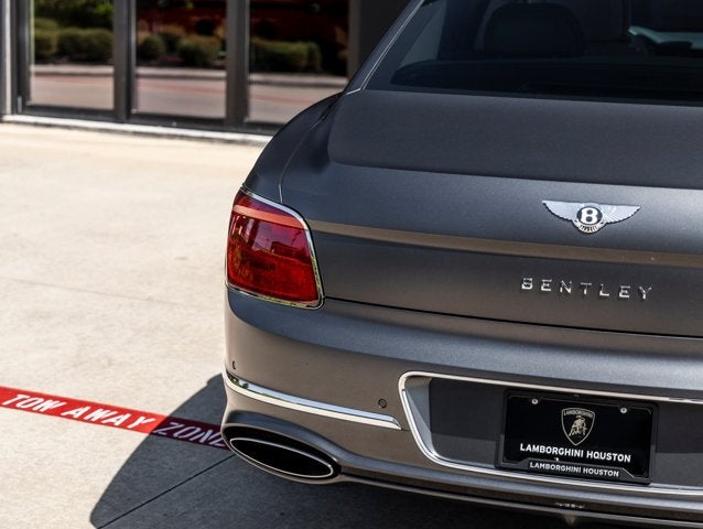 2023 Bentley Flying Spur Mulliner W12