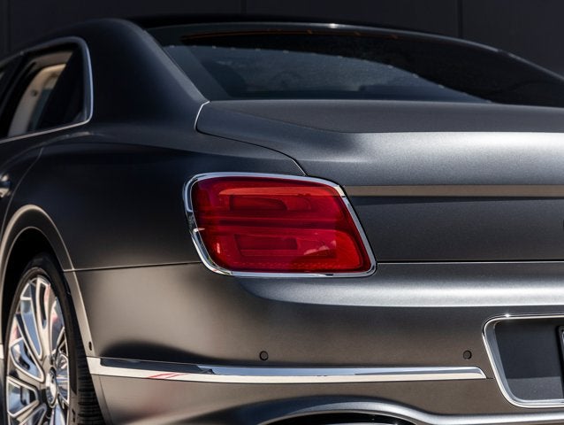 2023 Bentley Flying Spur Mulliner W12