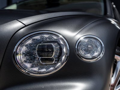 2023 Bentley Flying Spur Mulliner W12
