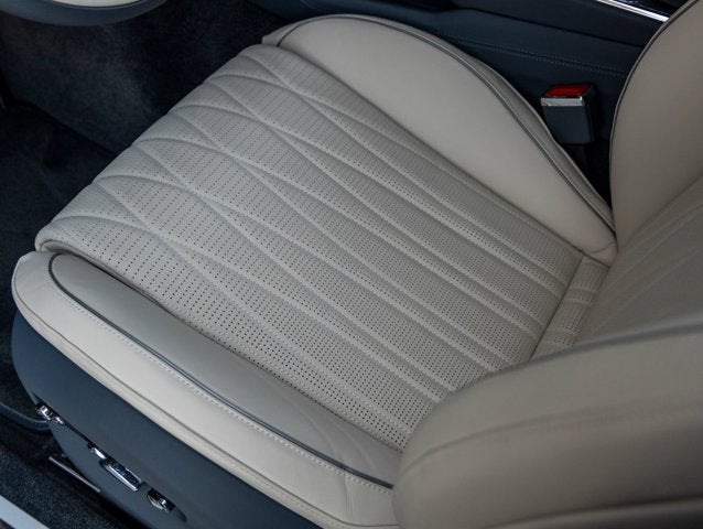 2023 Bentley Flying Spur Mulliner W12
