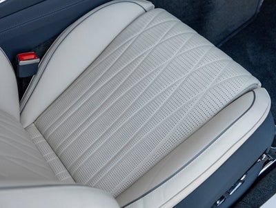 2023 Bentley Flying Spur Mulliner W12