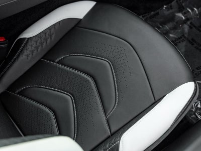 2022 Aston Martin DBS Superleggera