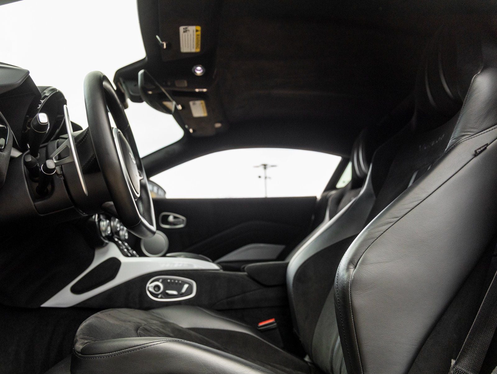 2019 Aston Martin Vantage Base