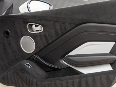 2019 Aston Martin Vantage Base