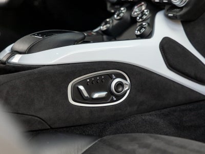 2019 Aston Martin Vantage Base