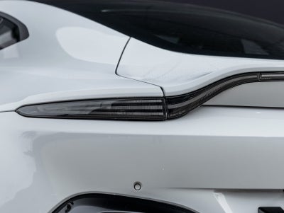 2020 Aston Martin Vantage Base