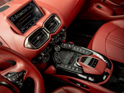 2020 Aston Martin Vantage Base