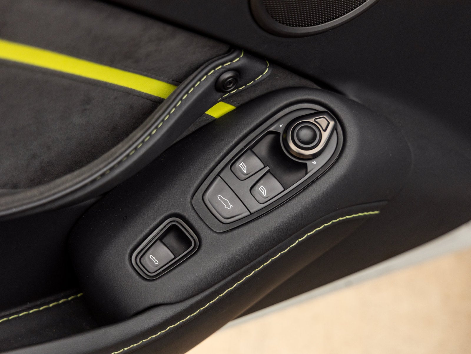 2023 Aston Martin Vantage F1 Edition