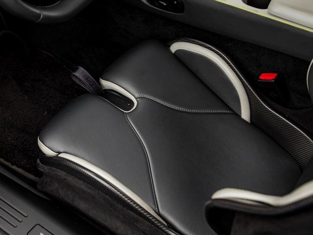 2025 Aston Martin Vanquish V12