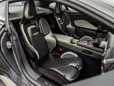 2025 Aston Martin Vanquish V12