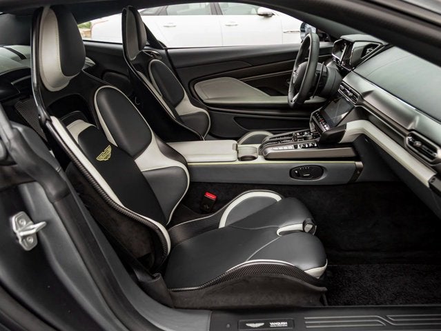 2025 Aston Martin Vanquish V12