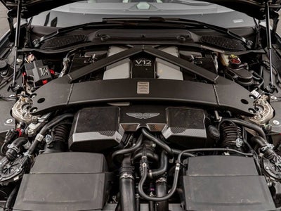 2025 Aston Martin Vanquish V12