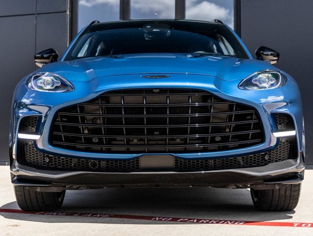 2023 Aston Martin DBX 707