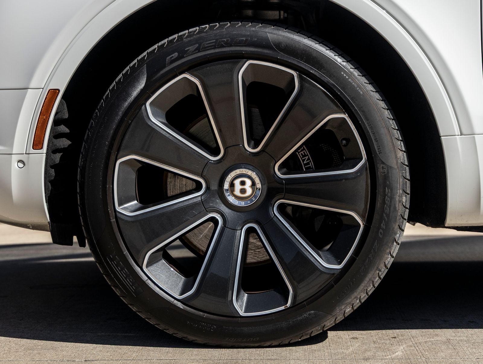 2020 Bentley Bentayga V8