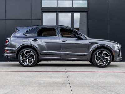 2022 Bentley Bentayga V8