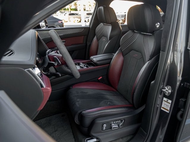 2022 Bentley Bentayga V8