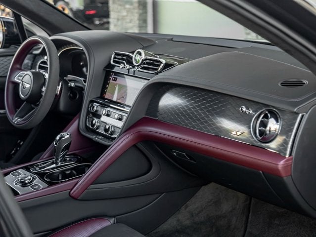 2022 Bentley Bentayga V8