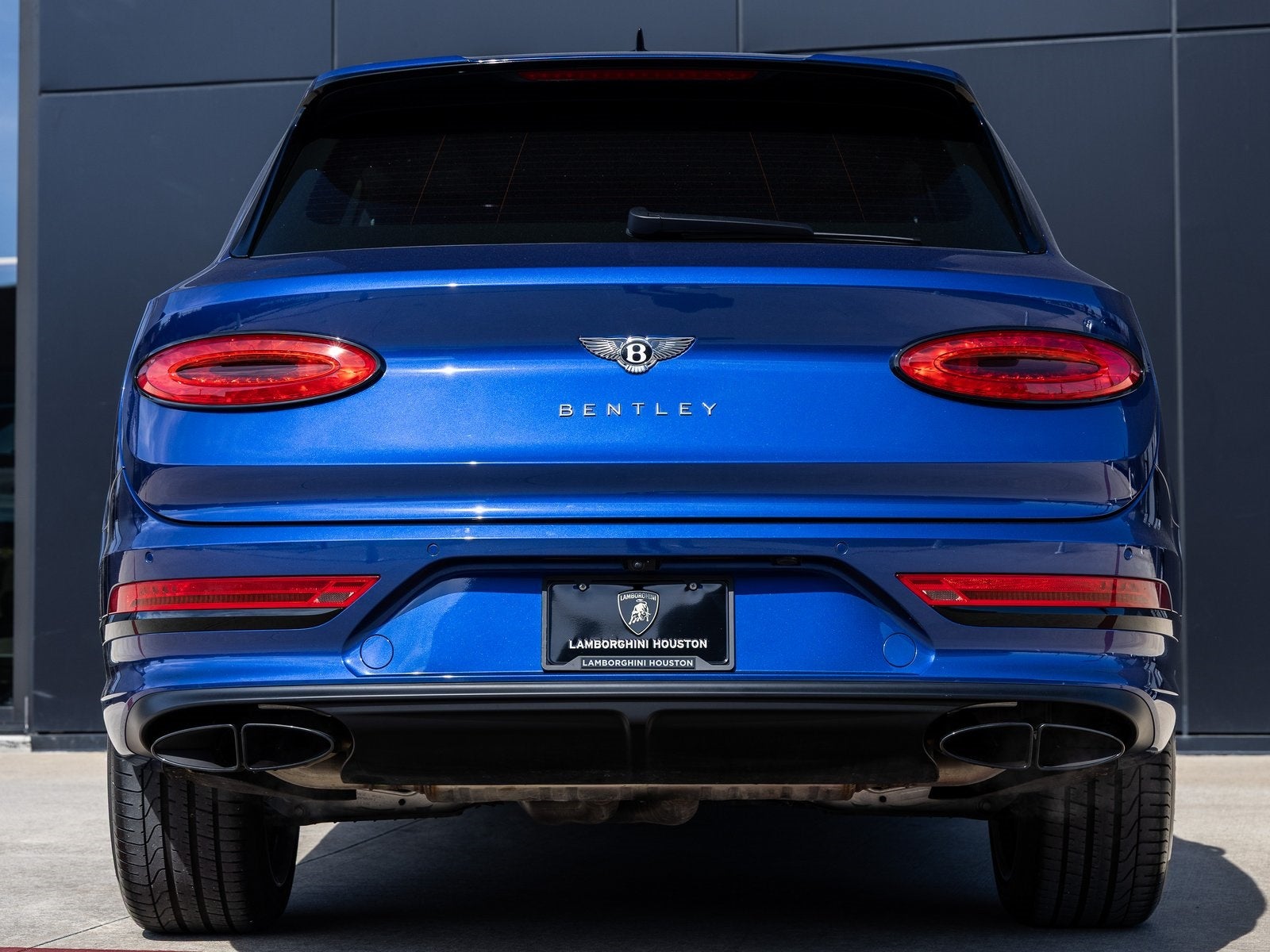 2023 Bentley Bentayga Base