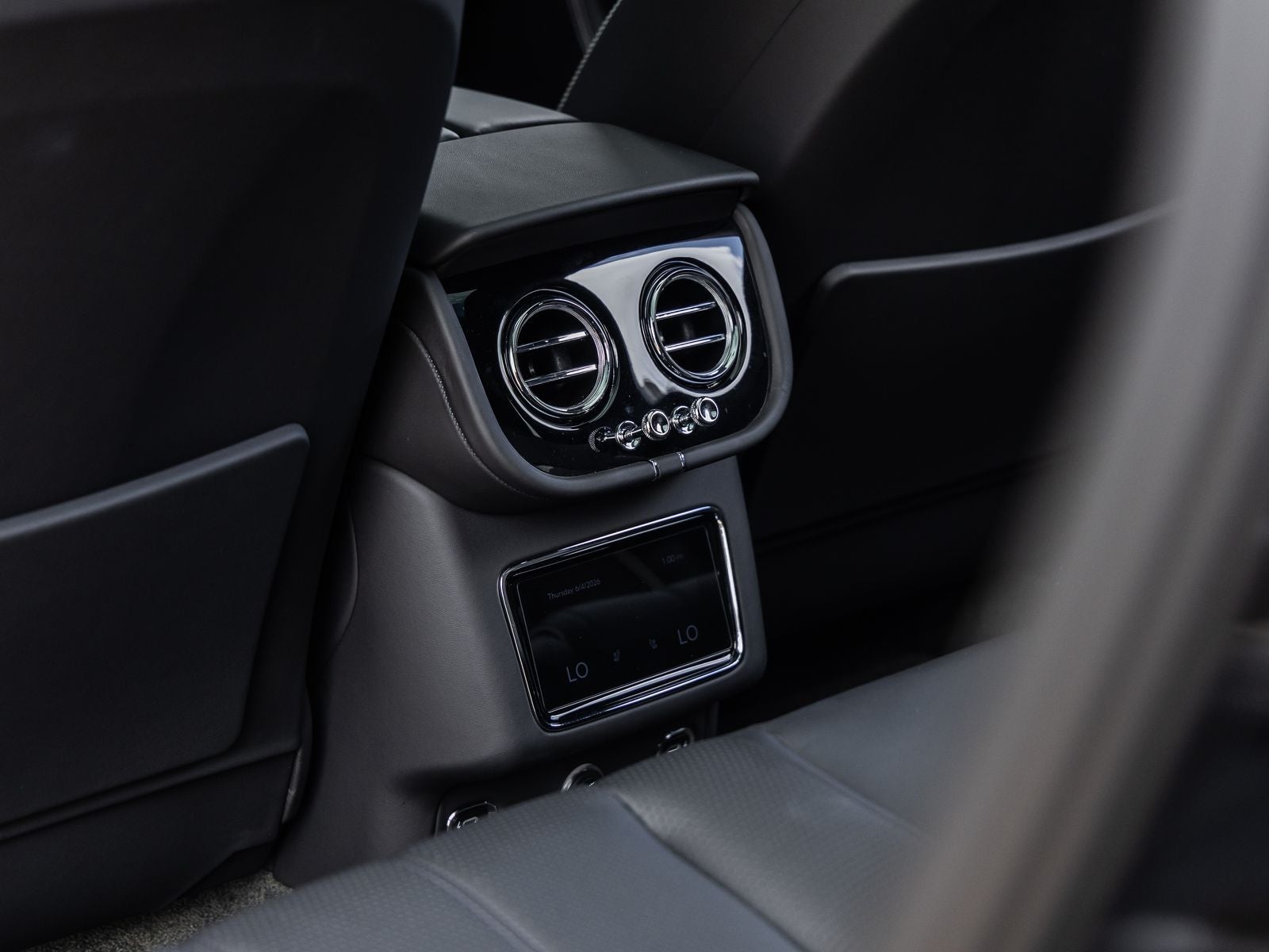 2023 Bentley Bentayga Base