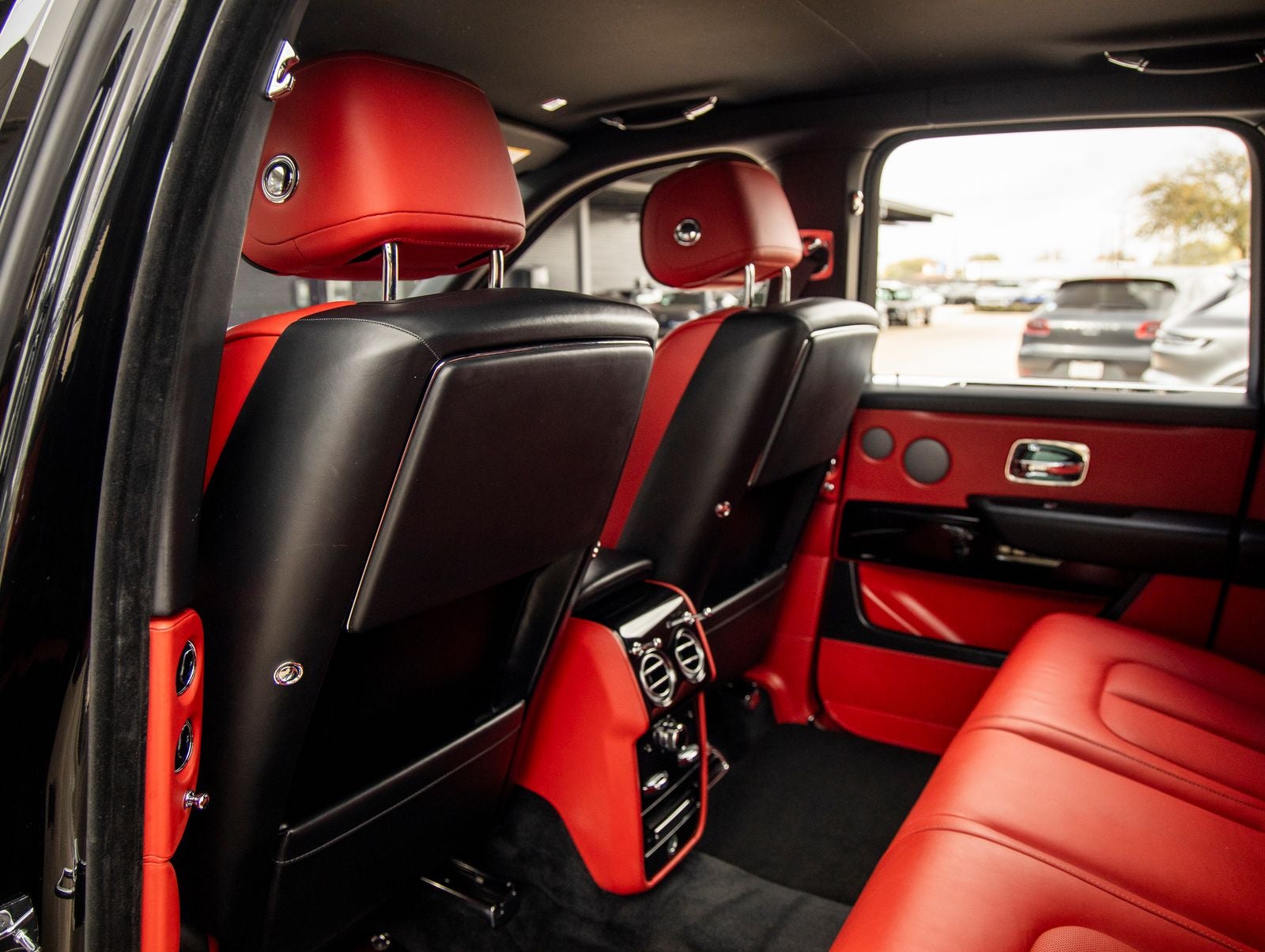 2021 Rolls-Royce Cullinan Base