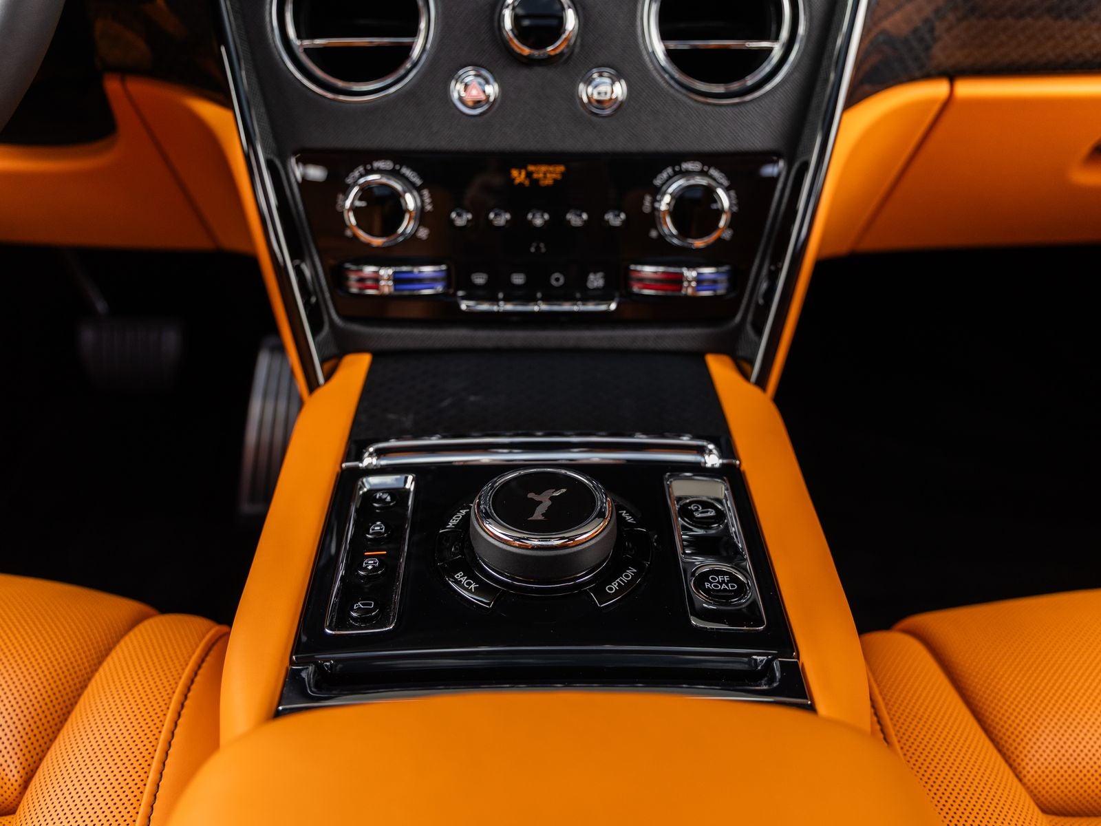 2023 Rolls-Royce Black Badge Cullinan Black Badge