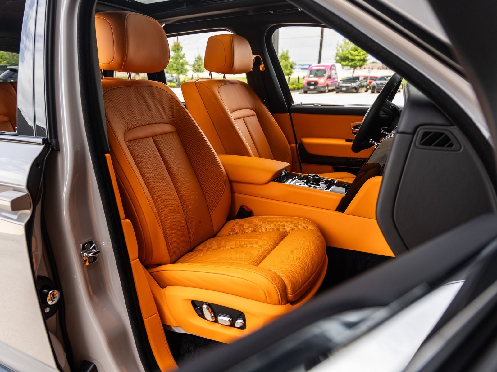 2023 Rolls-Royce Black Badge Cullinan Black Badge